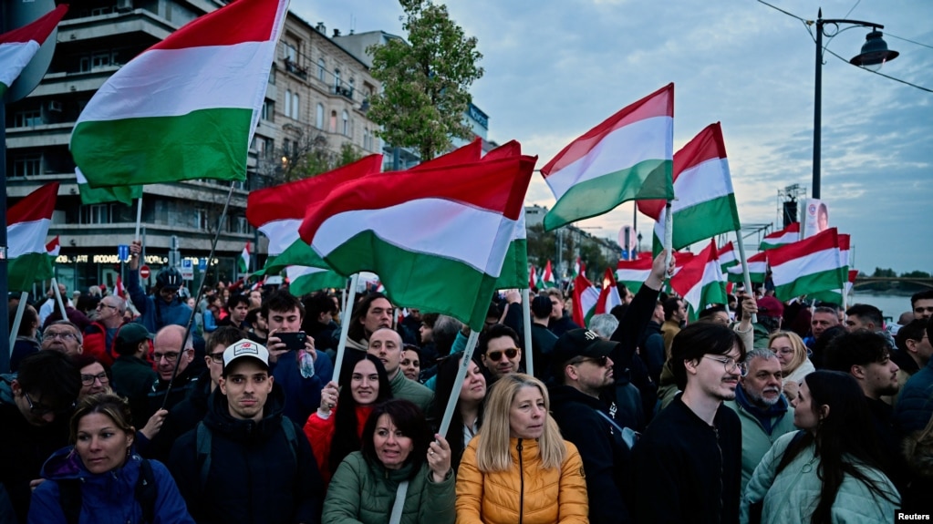 Los húngaros salieron a votar masivamente como nunca antes en la historia del país centroeuropeo.