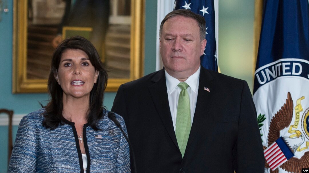 Mike Pompeo y Nikki Haley 
