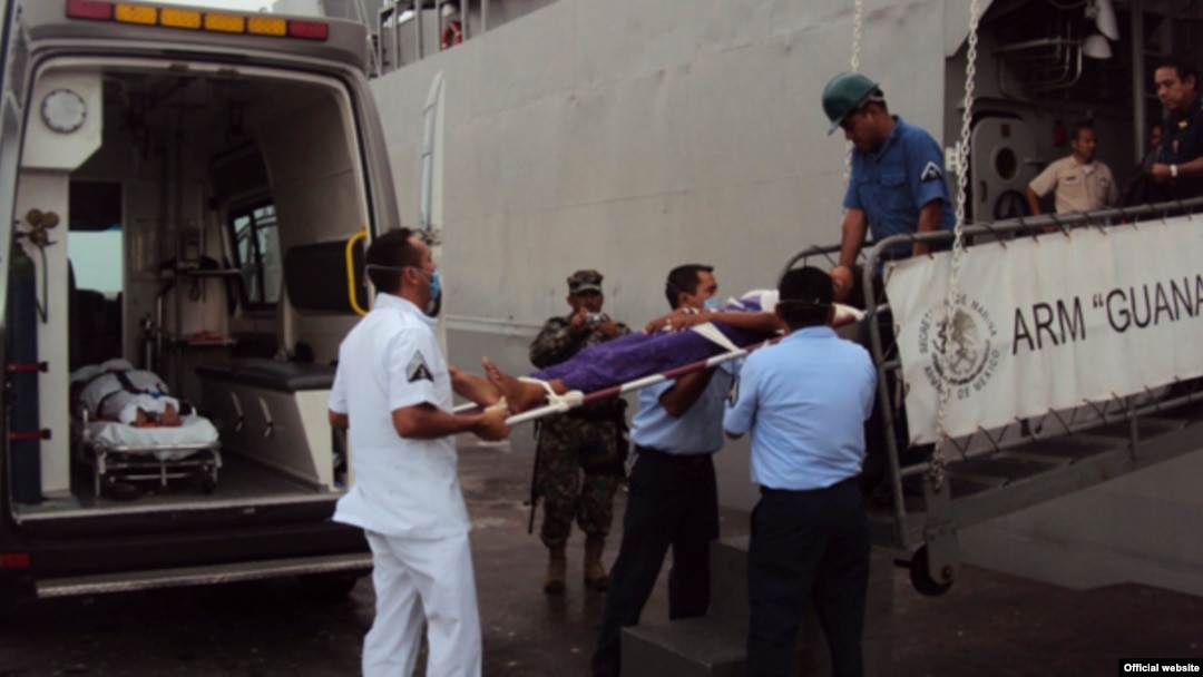 Rescate de balseros cubanos por la Armada mexicana. Archivo.