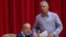 Los cubanos están pidiendo la renuncia de Miguel Díaz Canel y Manuel Marrero. YAMIL LAGE / AFP)