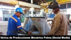 Pese al balance financiero negativo, persiste la asistencia a los centros laborales en Cuba