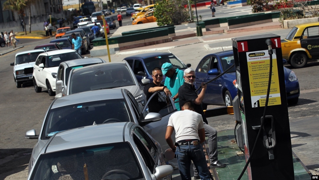 FOTOGALERIA: Nuevas regulaciones a la gasolina en Cuba