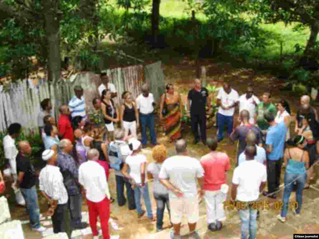 Reporta Cuba Reunion de Activistas Foto Diaz Silva